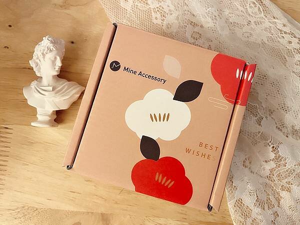 小隻女穿搭│送自己一份美的禮物：Mine Accessory飾品│純銀材質、純銀耳環、飾品推薦、購買純銀商品即贈拭銀布