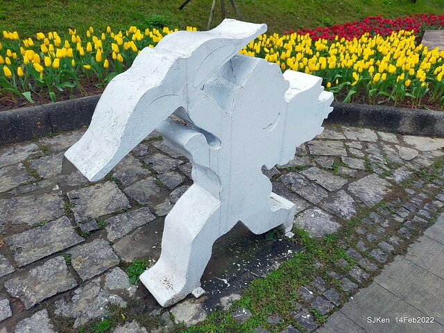 「新店碧潭風景區鬱金香花海」(Tulid blossoms at Pi lake), Hsinpei city, North Taiwan, SJKen, Feb 14, 2022.