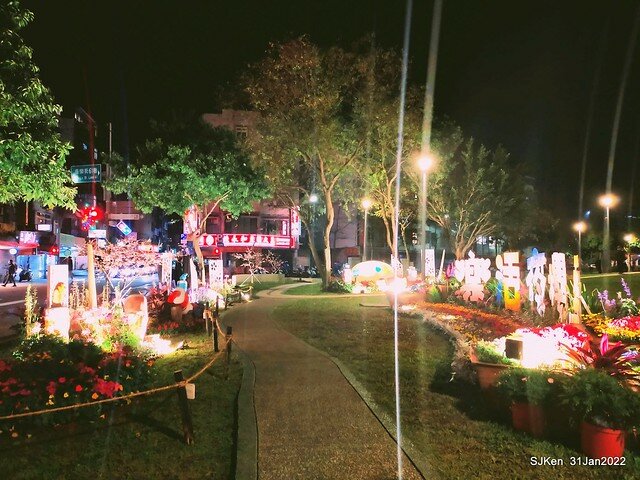 「2022台北東湖樂活夜櫻季」(2022 Taipei Lohas Cherry Blossoms Festival), Taipei, Taiwan, SJKen, Jan 31, 2022.