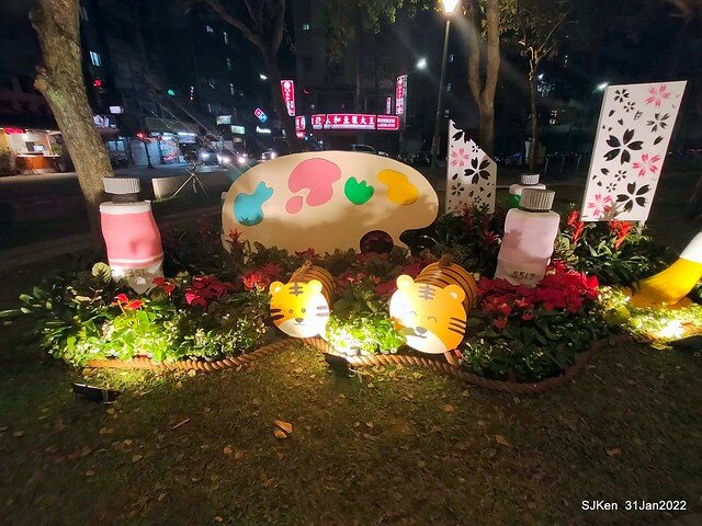 「2022台北東湖樂活夜櫻季」(2022 Taipei Lohas Cherry Blossoms Festival), Taipei, Taiwan, SJKen, Jan 31, 2022.