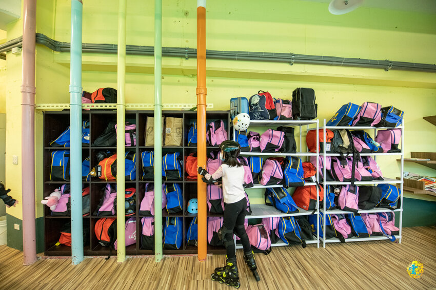 台北內湖室內直排輪教學，全台唯一專為兒童打造的室內運動場