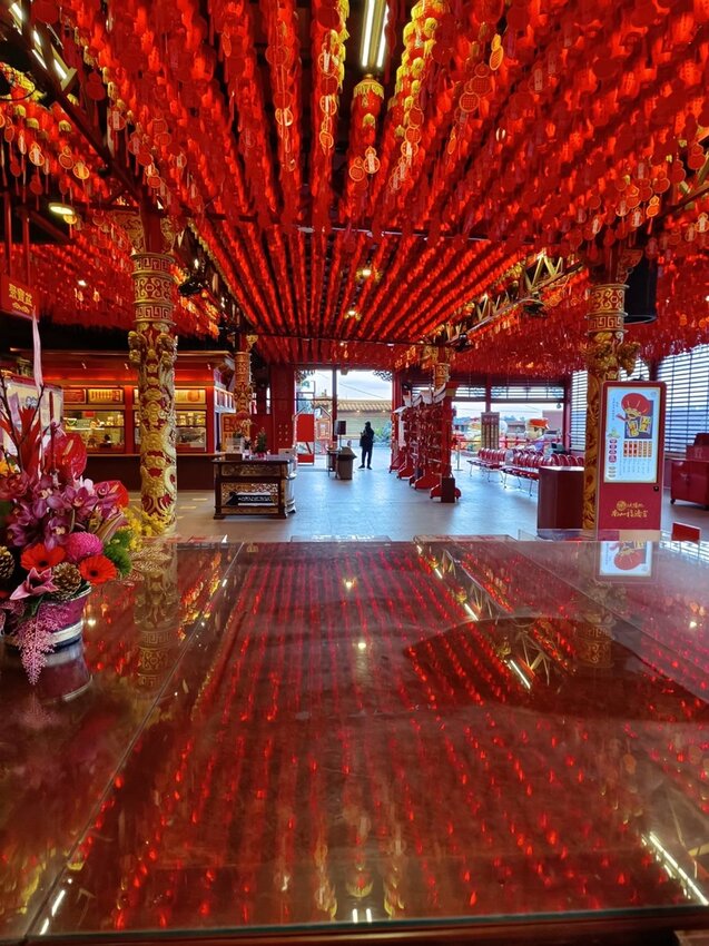 【新北.中和】小百岳no16南勢角山。標高302公尺烘爐地拜土地公+觀賞101夜景