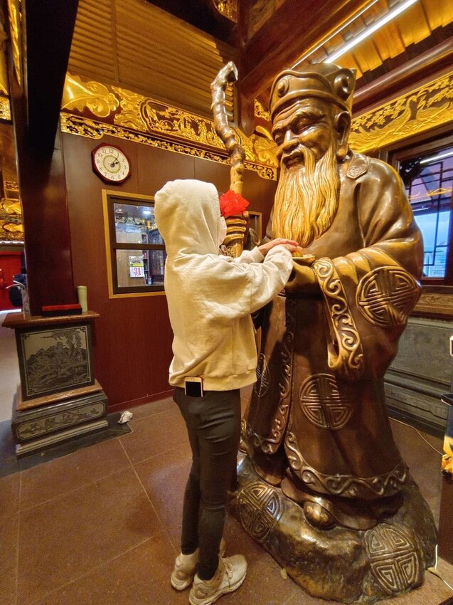 【新北.中和】小百岳no16南勢角山。標高302公尺烘爐地拜土地公+觀賞101夜景