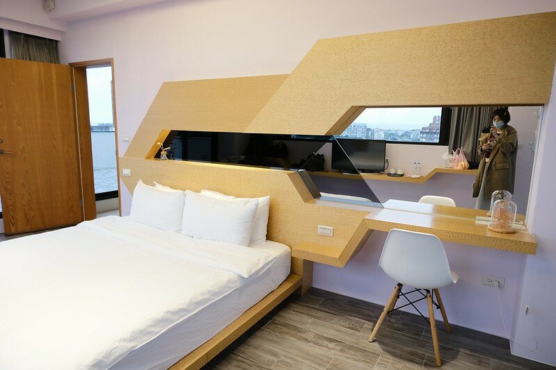 SNOW_20220201_185517_014