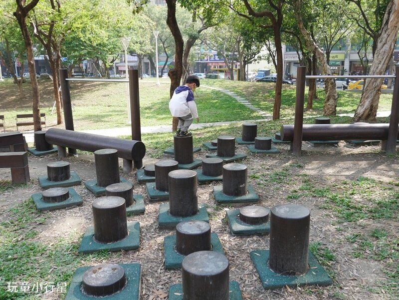 高雄左營福山公園｜高雄玩沙