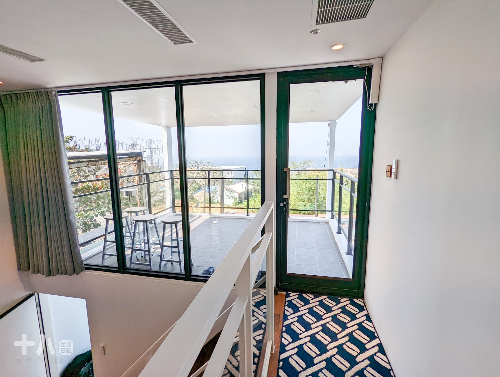 【屏東小琉球旅遊】莫蘭迪民宿Morandi|享受離島小琉球渡假趣,海景包棟民宿KTV唱到飽,同場加映小琉球景點推薦!