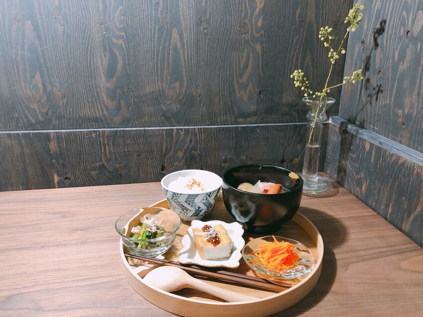 (東京)在地人推薦谷根千下午茶:隱身谷根千的古民家和風咖啡廳—雨音茶寮