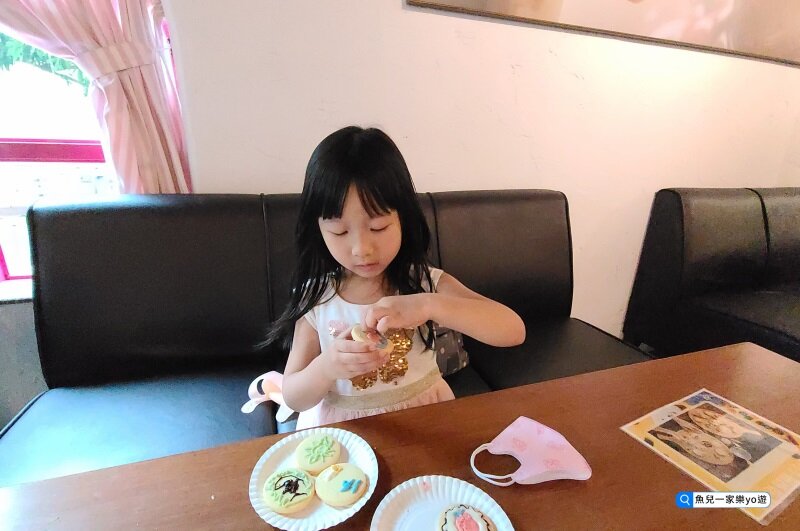 苗栗/巧克力雲莊｜體驗巧克力DIY、巧克力特色餐、動物餵食樂｜台灣唯一產銷一條龍的巧克力專業製造工廠｜可住可吃可以玩！