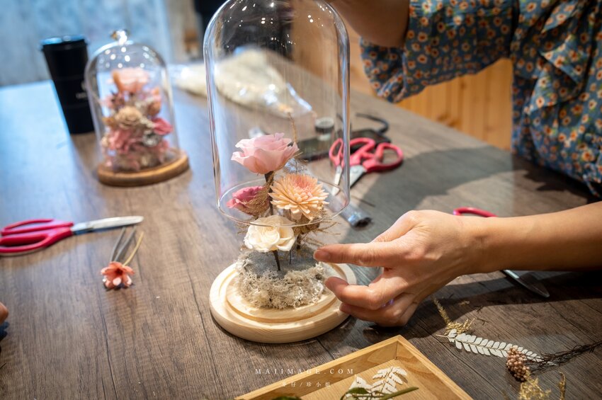 陽光灑落Shining｜Google評論破百則滿分5顆星～玻璃花盅乾燥花手作課程教學，新娘捧花客製化設計、乾燥花捧
