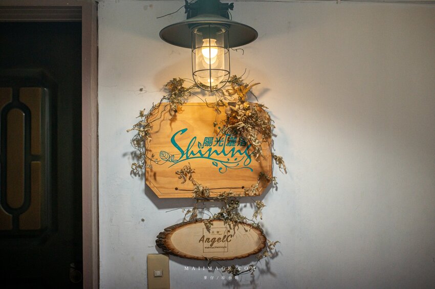 陽光灑落Shining｜Google評論破百則滿分5顆星～玻璃花盅乾燥花手作課程教學，新娘捧花客製化設計、乾燥花捧