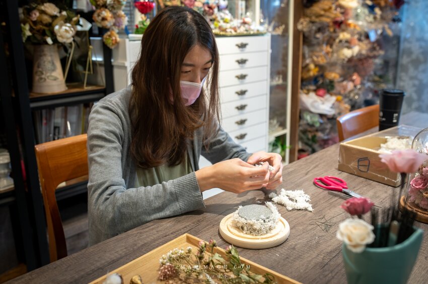 陽光灑落Shining｜Google評論破百則滿分5顆星～玻璃花盅乾燥花手作課程教學，新娘捧花客製化設計、乾燥花捧