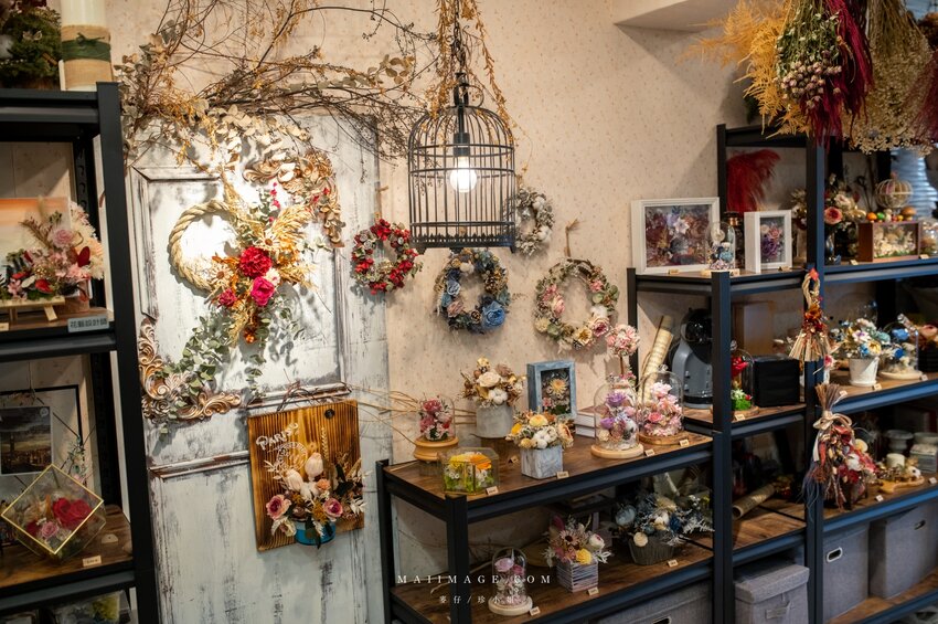 陽光灑落Shining｜Google評論破百則滿分5顆星～玻璃花盅乾燥花手作課程教學，新娘捧花客製化設計、乾燥花捧