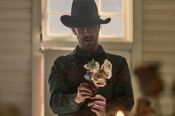 The Movie posters & stills of Netflix Movie 