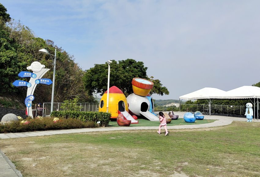 【臺南親子景點】南瀛天文館.火箭溜滑梯、3D星象劇場好玩又精彩!