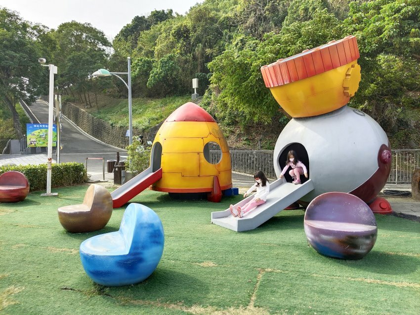 【臺南親子景點】南瀛天文館.火箭溜滑梯、3D星象劇場好玩又精彩!