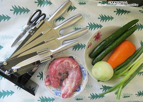 廚房刀具推薦【義大利CUOCO】420 薩丁尼亞不鏽鋼刀具6件組 4刀1剪好收納 輕鬆整理食材 質感嚴選