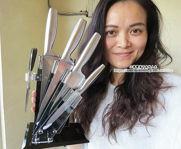 廚房刀具推薦【義大利CUOCO】420 薩丁尼亞不鏽鋼刀具6件組 4刀1剪好收納 輕鬆整理食材 質感嚴選