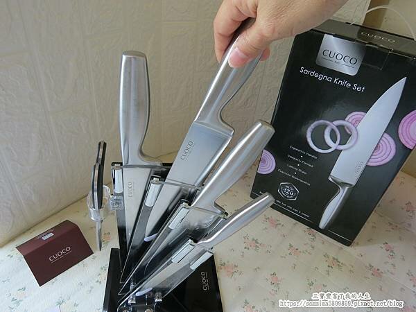 廚房刀具推薦【義大利CUOCO】420 薩丁尼亞不鏽鋼刀具6件組 4刀1剪好收納 輕鬆整理食材 質感嚴選