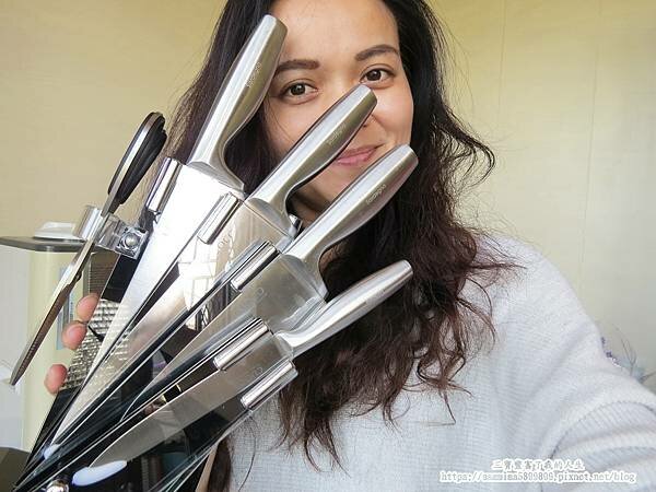 廚房刀具推薦【義大利CUOCO】420 薩丁尼亞不鏽鋼刀具6件組 4刀1剪好收納 輕鬆整理食材 質感嚴選