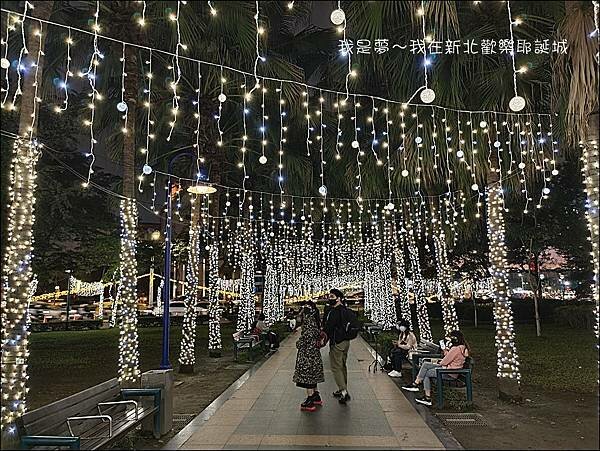 新北歡樂耶誕城11.jpg