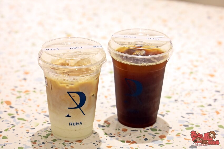 【高雄景點】全台最強美式生活Outlets！超過220間店家進駐，還有全台最大的VR虛擬實境樂園：SKM Park - 熱血玩台南。跳躍新世界