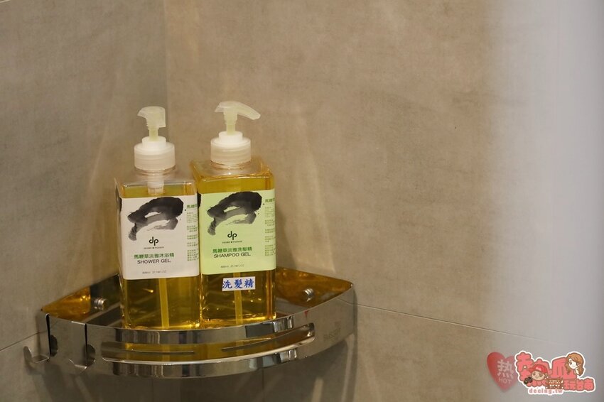 【台南民宿】台南安平全新包棟民宿！無人旅店進退房無接觸，還有免費KTV唱到飽：幸福拾光二當家 - 熱血玩台南。跳躍新世界