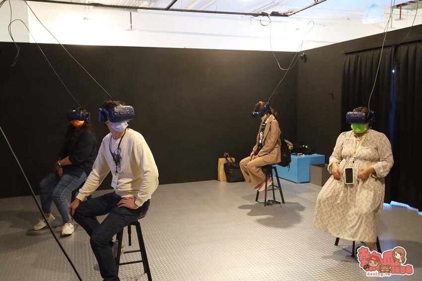 【高雄景點】全台最強美式生活Outlets！超過220間店家進駐，還有全台最大的VR虛擬實境樂園：SKM Park - 熱血玩台南。跳躍新世界