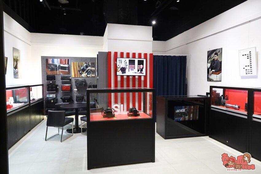 【高雄景點】全台最強美式生活Outlets！超過220間店家進駐，還有全台最大的VR虛擬實境樂園：SKM Park - 熱血玩台南。跳躍新世界