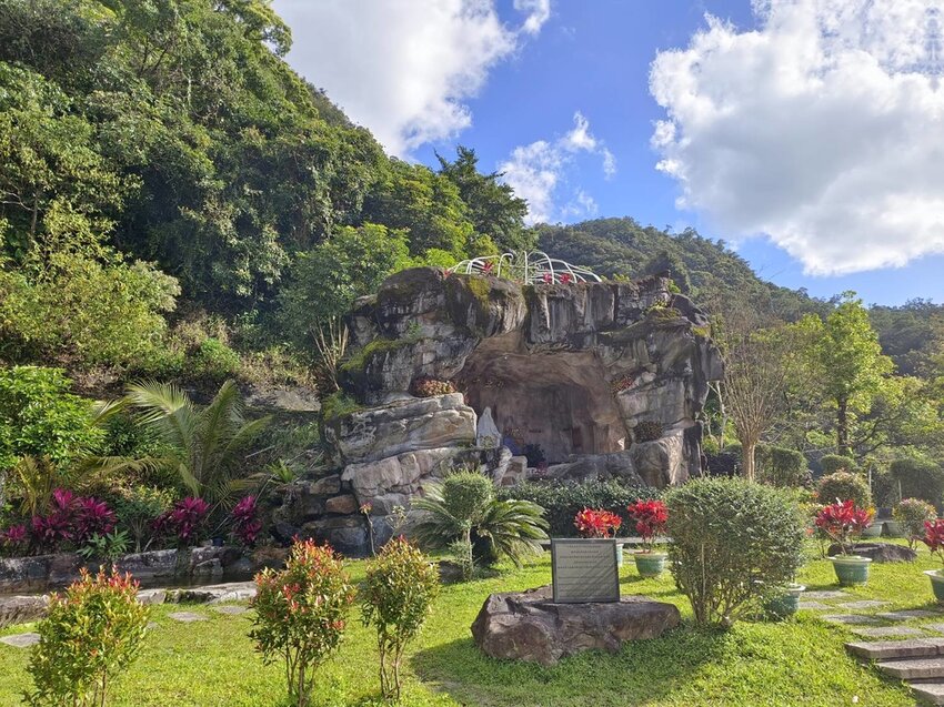 【宜蘭.礁溪】最美網美山抹茶山{聖母登山步道}來回10公里爬升770公尺