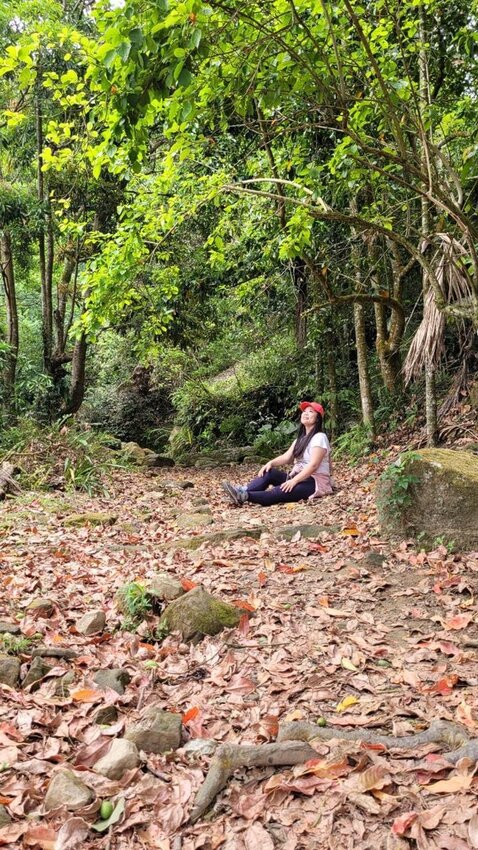 【台南.楠西區】伍龍登山口停車場直奔獵鷹尖+梅嶺一線天。住宿:玉井微風栩栩晴意天空