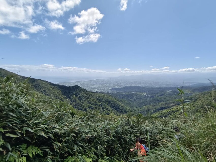 【宜蘭.礁溪】最美網美山抹茶山{聖母登山步道}來回10公里爬升770公尺