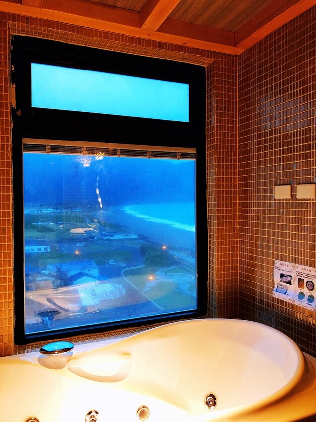 台灣頂級新龍按摩浴缸 台灣頂級新龍按摩浴缸