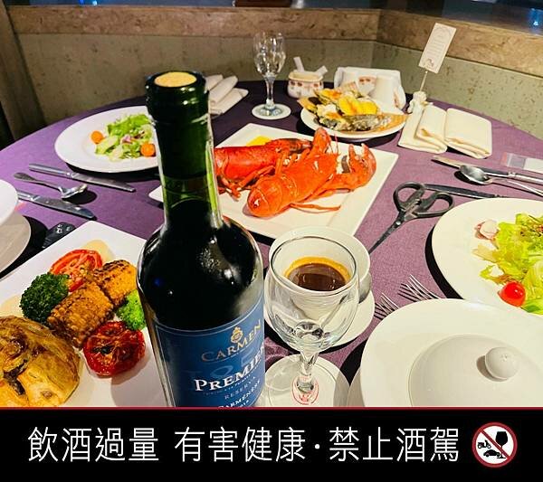 LINE_ALBUM_20220215英寶洋行 智利卡門酒莊 前鋒系列 卡門妮爾_220218_8.jpg