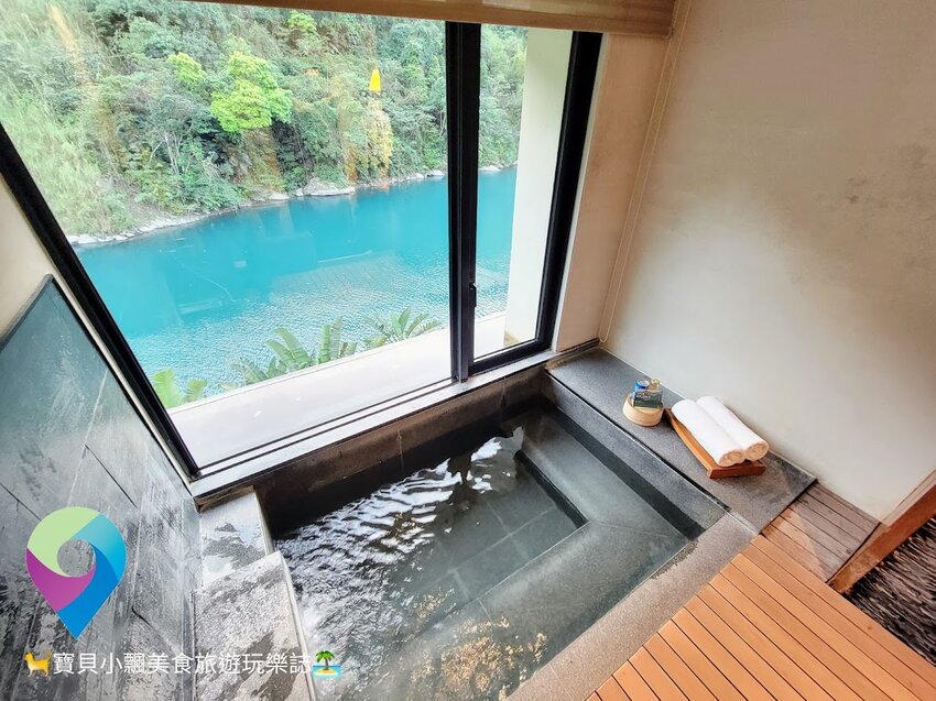 [旅遊]新北 烏來溫泉 泡湯同時欣賞窗外南勢溪河岸景觀 視覺與身心靈絕佳享受 馥蘭朵烏來渡假酒店 景觀湯屋