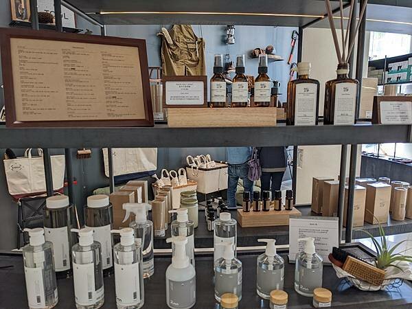 PXL_20220228_041228539.jpg PXL_20220228_041228539.jpg