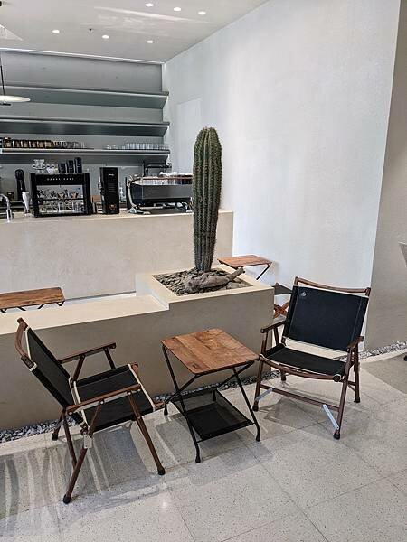 PXL_20220228_041423042.jpg PXL_20220228_041423042.jpg