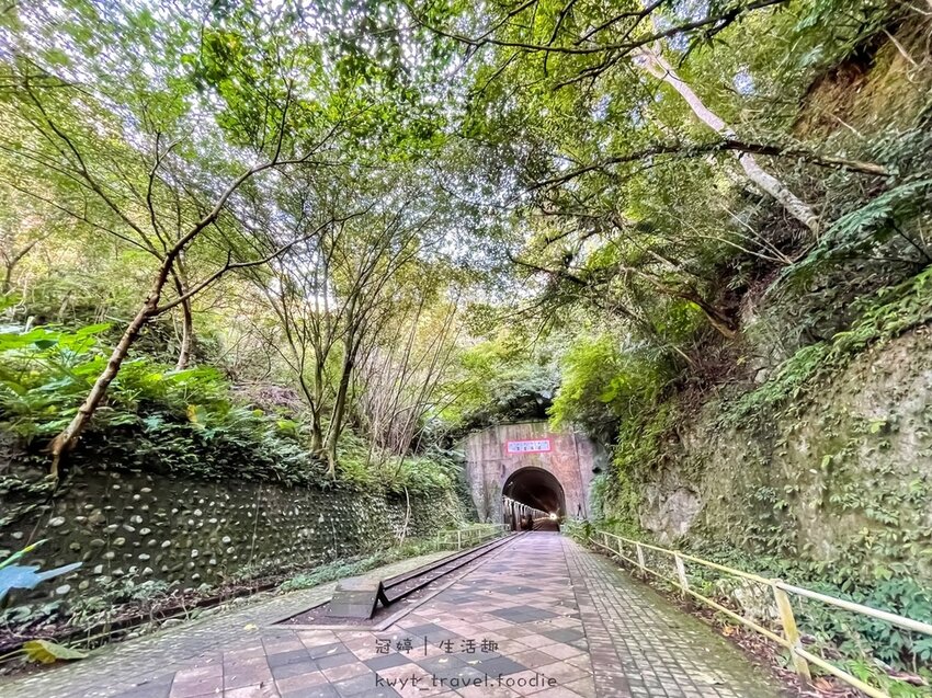 LINE_ALBUM_舊百吉隧道_220121_2.jpg