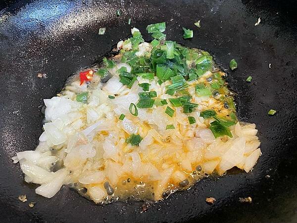 宅配生鮮│Food-x鮮蔬百寶箱:菜箱開箱做西餐料理,高級食材做豐盛三餐│啤酒鮮蝦溫沙拉、照燒雞腿排、櫛瓜煎餅、紅酒甜醬漢堡肉排餐、酥皮馬鈴薯