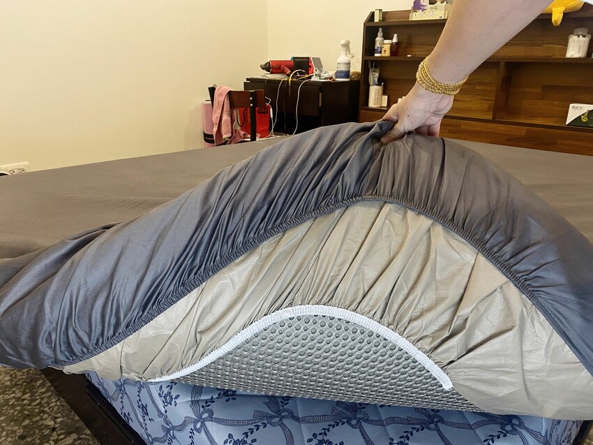 TENNLIFE潔護套｜革命性科技透氣薄膜｜透氣排濕、防水、防塵蟎｜市售唯一免機洗潔護套｜一擦即淨｜不用怕滲尿到床墊啦！