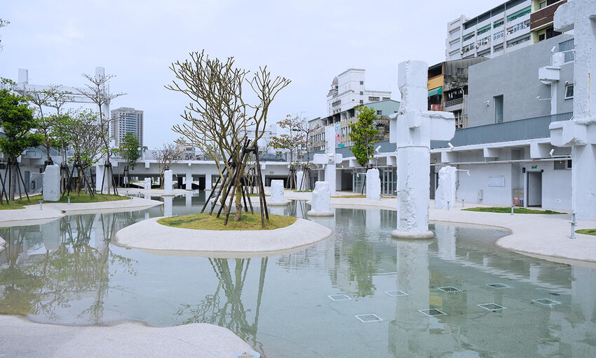 河樂廣場佔地廣大