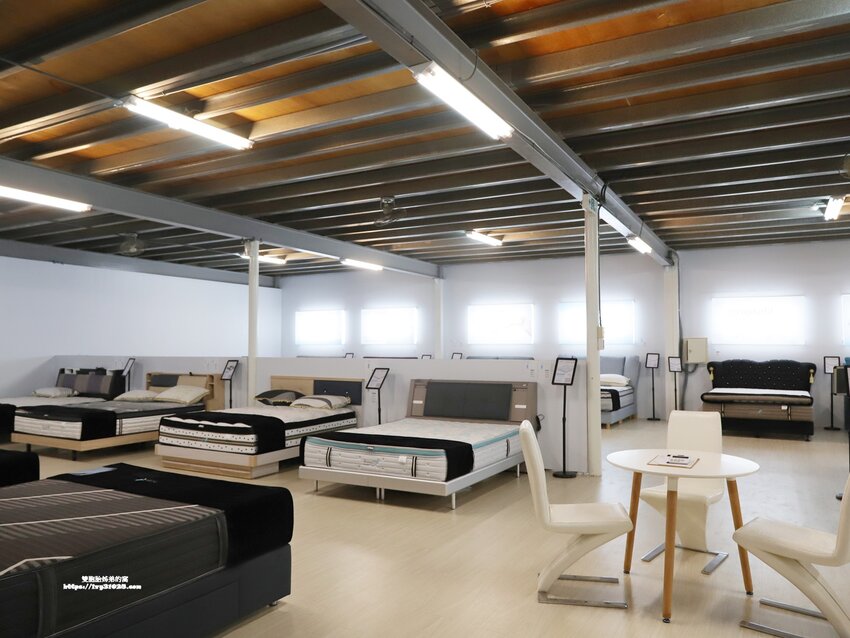 高雄床墊推薦 – 睡精靈名床 / 在地30年床墊 / 老師傅手工&高檔床墊親民價格