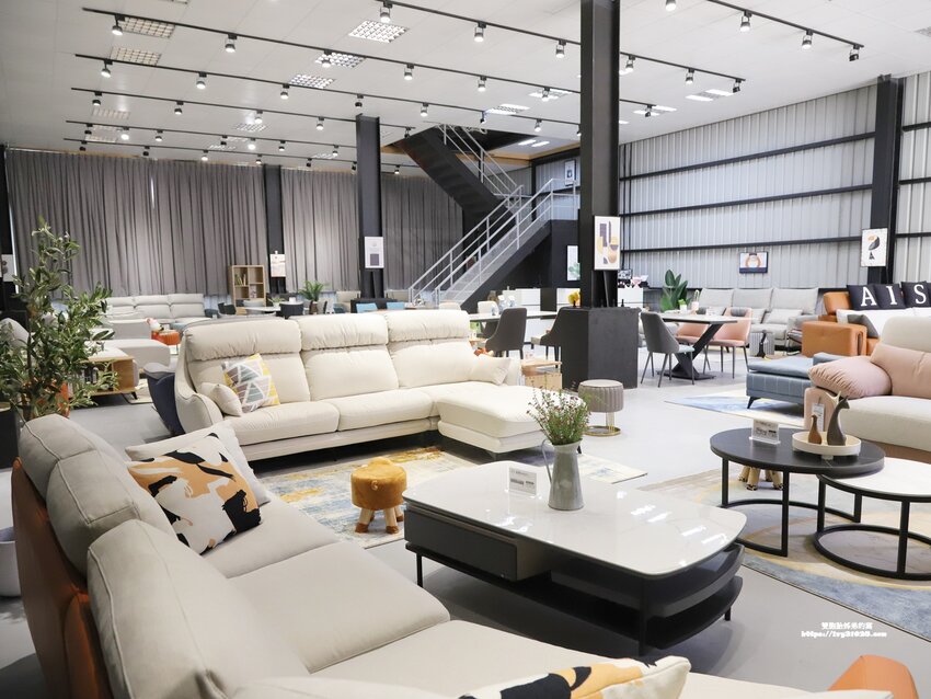 桃園沙發床墊推薦-愛莎家居沙發床墊龜山體驗館量身訂做擁有一個夢想的家