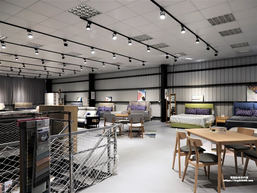 桃園沙發床墊推薦-愛莎家居沙發床墊龜山體驗館量身訂做擁有一個夢想的家