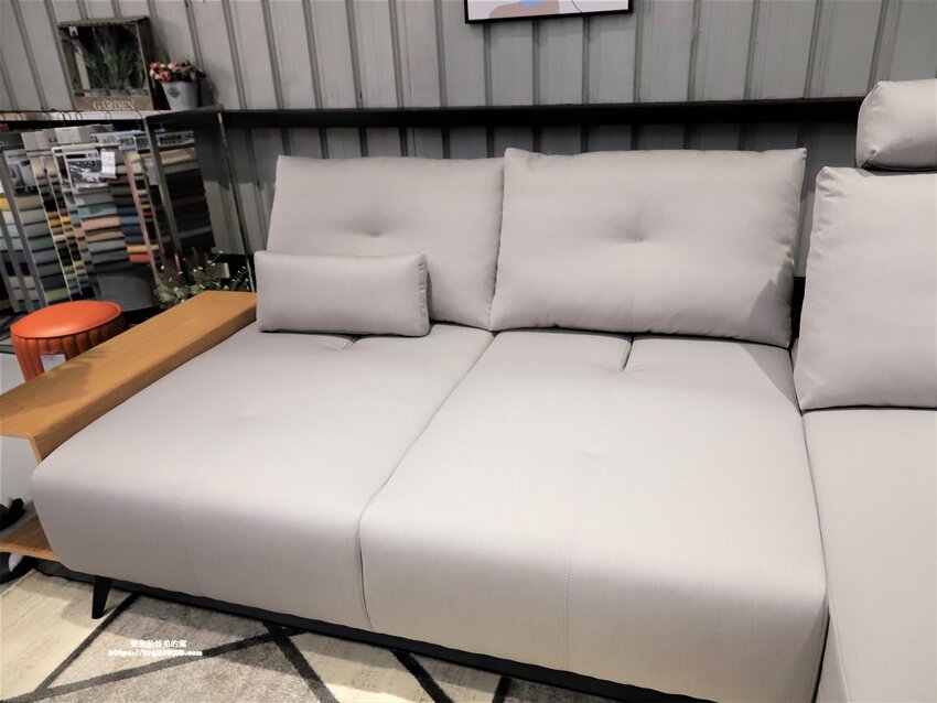 桃園沙發床墊推薦-愛莎家居沙發床墊龜山體驗館量身訂做擁有一個夢想的家