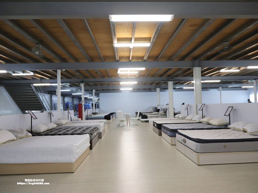 高雄床墊推薦 – 睡精靈名床 / 在地30年床墊 / 老師傅手工&高檔床墊親民價格