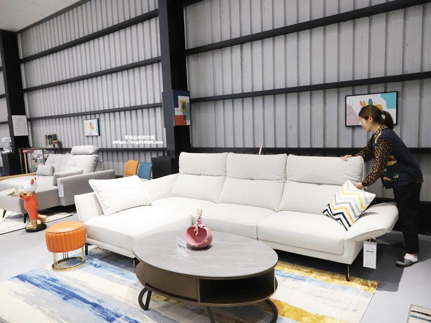 桃園沙發床墊推薦-愛莎家居沙發床墊龜山體驗館量身訂做擁有一個夢想的家