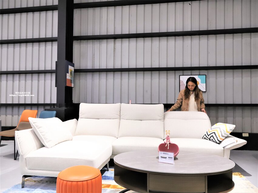 桃園沙發床墊推薦-愛莎家居沙發床墊龜山體驗館量身訂做擁有一個夢想的家