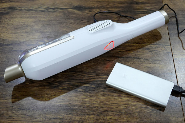 平價無線兩用吸塵器-富力森輕量超吸力兩用無線吸塵器 (41).jpg