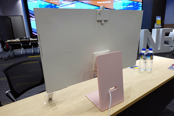 三星Smart Monitor M8螢幕實測心得、Odyssey Neo G8心得 (16).jpg