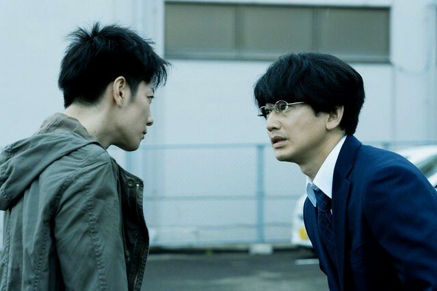 The movie posters & stills of 日本懸疑推理電影《那些得不到保護的人》(護られなかった者たちへ/In The Wake )will be launching in Taiwan from Apr 8, 2022 onwards.